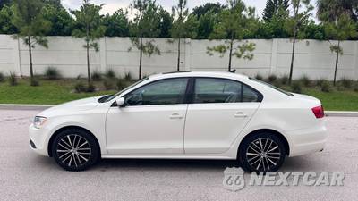 2012 Volkswagen Jetta SEL Sedan w/Premium & Sunroof - zdjęcie 5 z 22 - miniatura