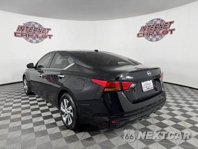 2025 Nissan Altima S - zdjęcie 5 z 43 - miniatura