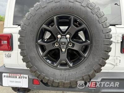 2018 Jeep Wrangler Unlimited Moab Edition - zdjęcie 25 z 31 - miniatura