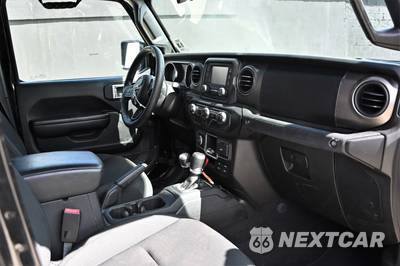 2021 Jeep Gladiator Sport Crew Cab Medium Bed - zdjęcie 12 z 17 - miniatura