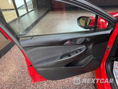 2018 Chevrolet Cruze LT Sedan 1SC - zdjęcie 10 z 43 - miniatura