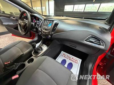 2018 Chevrolet Cruze LT Sedan 1SC - zdjęcie 36 z 43 - miniatura