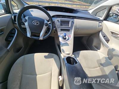 2012 Toyota Prius Two - zdjęcie 11 z 27 - miniatura