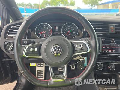 2021 Volkswagen Golf GTI S - zdjęcie 10 z 23 - miniatura