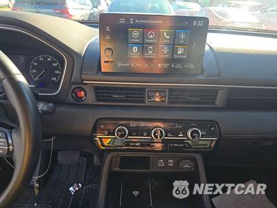 2025 Honda Pilot Touring - zdjęcie 11 z 25 - miniatura