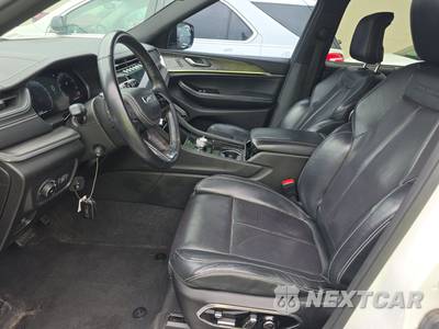 2022 Jeep Grand Cherokee L Overland - zdjęcie 7 z 32 - miniatura