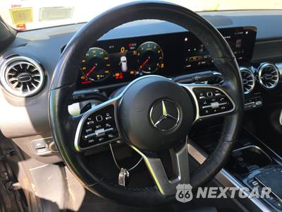 2023 Mercedes-Benz GLB 250 4MATIC - zdjęcie 10 z 24 - miniatura