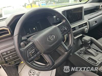 2024 Toyota Tacoma SR Crew Cab Medium Bed - zdjęcie 10 z 21 - miniatura