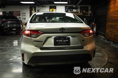 2025 Toyota Corolla LE Sedan - zdjęcie 6 z 26 - miniatura