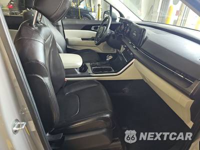2024 Kia Carnival MPV EX 121.7" WB - zdjęcie 8 z 27 - miniatura