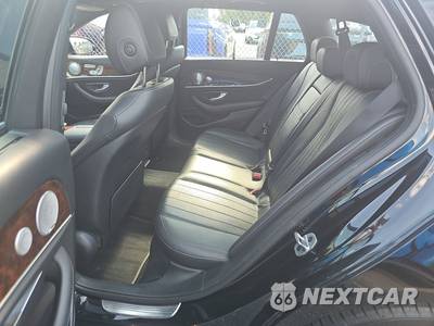 2020 Mercedes-Benz E 450 4MATIC Wagon - zdjęcie 13 z 25 - miniatura