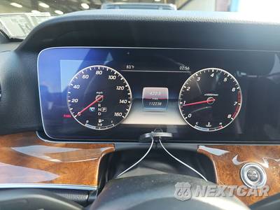 2020 Mercedes-Benz E 450 4MATIC Wagon - zdjęcie 12 z 25 - miniatura