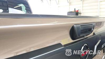 2022 Nissan TITAN PRO-4X Crew Cab Short Bed - zdjęcie 23 z 32 - miniatura