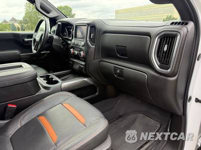 2021 GMC Sierra 1500 AT4 Crew Cab Short Bed 4SB - zdjęcie 28 z 37 - miniatura