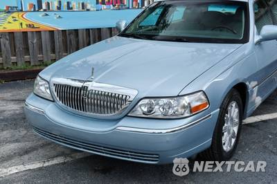 2007 Lincoln Town Car Signature Limited - zdjęcie 4 z 50 - miniatura