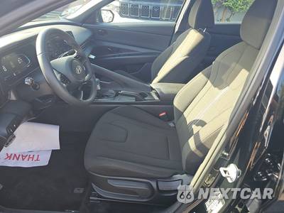 2026 Hyundai Elantra SEL Sport - zdjęcie 7 z 19 - miniatura