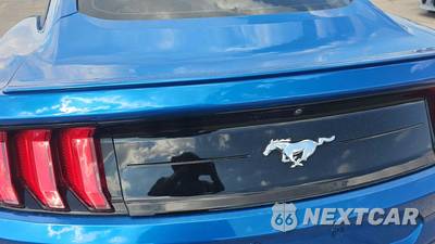 2021 Ford Mustang EcoBoost Premium Coupe - zdjęcie 36 z 41 - miniatura