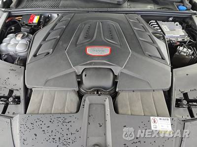2023 Porsche Cayenne GTS Coupe - zdjęcie 15 z 26 - miniatura