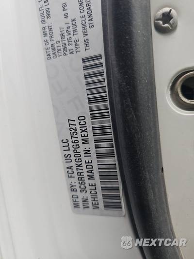 2023 Ram 1500 Classic Tradesman Crew Cab Short Bed - zdjęcie 14 z 38 - miniatura