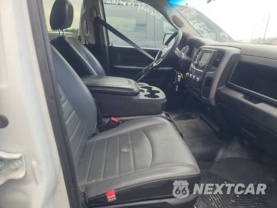 2023 Ram 1500 Classic Tradesman Crew Cab Short Bed - zdjęcie 8 z 38 - miniatura