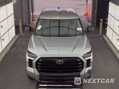 2022 Toyota Tundra SR5 Crew Cab Short Bed - zdjęcie 2 z 46 - miniatura