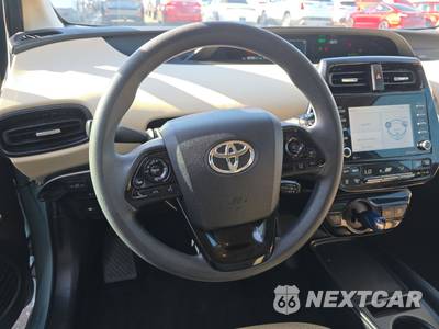 2022 Toyota Prius LE - zdjęcie 10 z 26 - miniatura