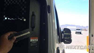 2025 Ram ProMaster 2500 Cargo Van Tradesman w/Passenger Seat Low Roof 136.0" WB - zdjęcie 30 z 32 - miniatura