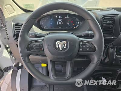 2025 Ram ProMaster 2500 Cargo Van Tradesman w/Passenger Seat Low Roof 136.0" WB - zdjęcie 10 z 31 - miniatura
