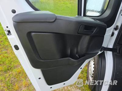 2025 Ram ProMaster 2500 Cargo Van Tradesman w/Passenger Seat Low Roof 136.0" WB - zdjęcie 9 z 20 - miniatura