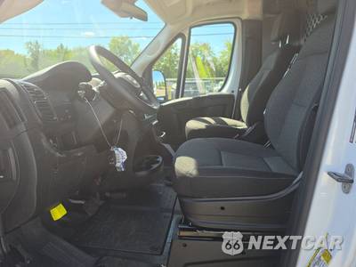 2025 Ram ProMaster 2500 Cargo Van Tradesman w/Passenger Seat Low Roof 136.0" WB - zdjęcie 7 z 26 - miniatura