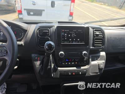 2025 Ram ProMaster 2500 Cargo Van Tradesman w/Passenger Seat Low Roof 136.0" WB - zdjęcie 11 z 26 - miniatura