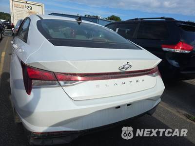 2021 Hyundai Elantra SE - zdjęcie 5 z 23 - miniatura