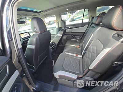2025 Volkswagen Atlas 2.0T Peak Edition - zdjęcie 13 z 20 - miniatura