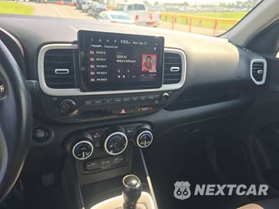 2022 Hyundai Venue Limited - zdjęcie 11 z 29 - miniatura