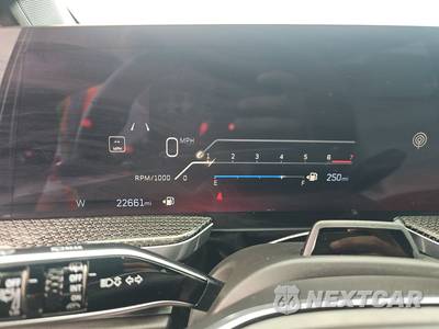 2025 Cadillac Escalade ESV V-Series 1SD - zdjęcie 18 z 27 - miniatura