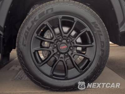 2023 Toyota Tundra SR5 Crew Cab Short Bed - zdjęcie 10 z 23 - miniatura