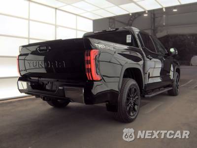 2023 Toyota Tundra SR5 Crew Cab Short Bed - zdjęcie 5 z 23 - miniatura
