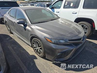 2022 Toyota Camry SE - zdjęcie 3 z 13 - miniatura