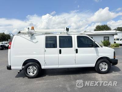 2011 Chevrolet Express 2500 Cargo Van 1WT 135.0" WB - zdjęcie 4 z 20 - miniatura