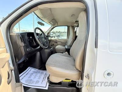 2011 Chevrolet Express 2500 Cargo Van 1WT 135.0" WB - zdjęcie 16 z 20 - miniatura