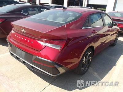 2025 Hyundai Elantra SEL Convenience - zdjęcie 17 z 27 - miniatura