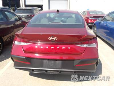 2025 Hyundai Elantra SEL Convenience - zdjęcie 16 z 27 - miniatura
