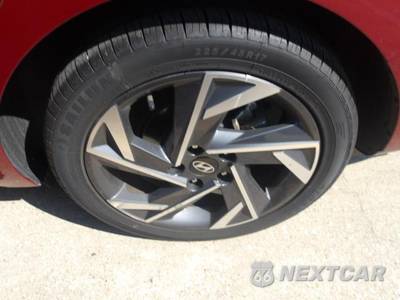 2025 Hyundai Elantra SEL Convenience - zdjęcie 13 z 27 - miniatura