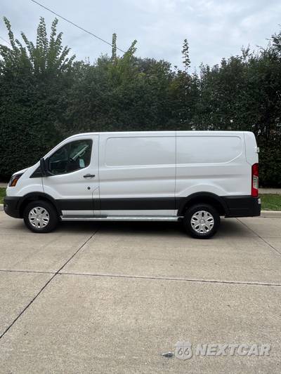 2025 Ford Transit 250 Cargo Van Low Roof 130.0" WB - zdjęcie 8 z 19 - miniatura
