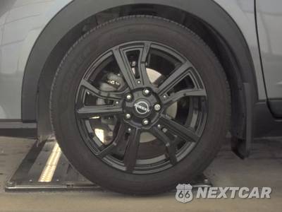 2023 Nissan Kicks SR - zdjęcie 9 z 13 - miniatura