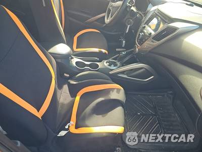 2016 Hyundai Veloster - zdjęcie 8 z 28 - miniatura