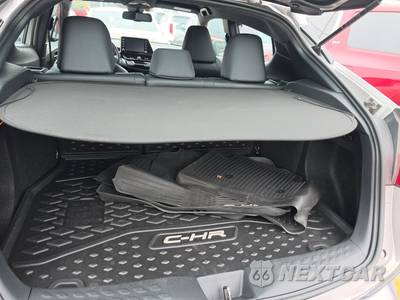 2019 Toyota C-HR Limited - zdjęcie 16 z 37 - miniatura
