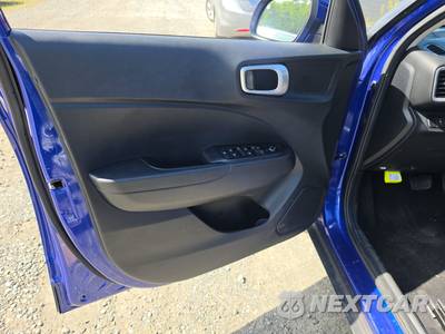 2024 Hyundai Venue SE - zdjęcie 9 z 25 - miniatura