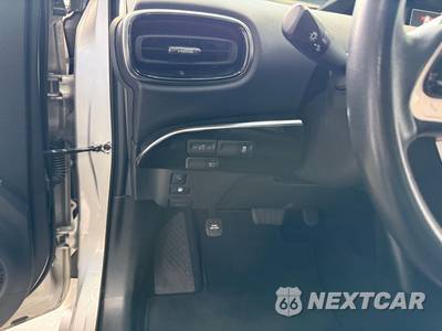 2018 Toyota Prius Prime Premium - zdjęcie 14 z 45 - miniatura