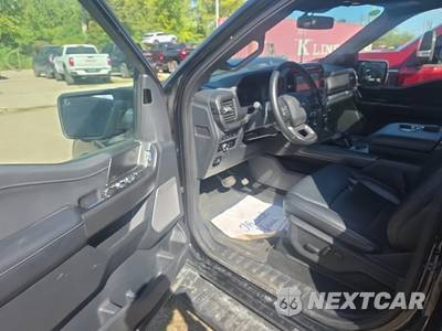 2024 Ford F-150 XLT Crew Cab Short Bed - zdjęcie 13 z 23 - miniatura